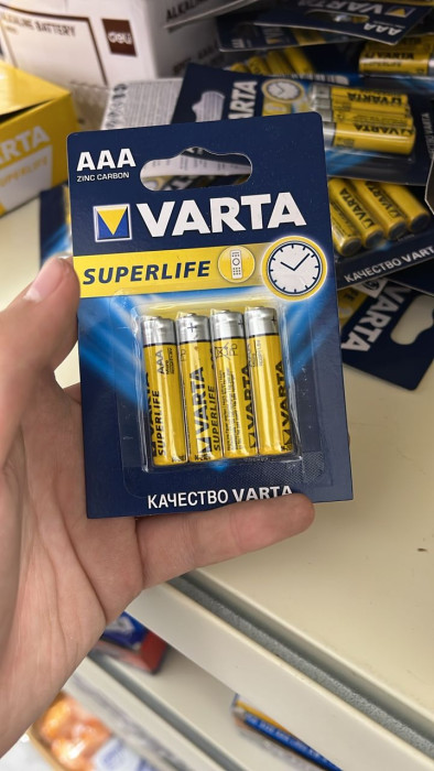 Батарейки Varta Superlife AAA